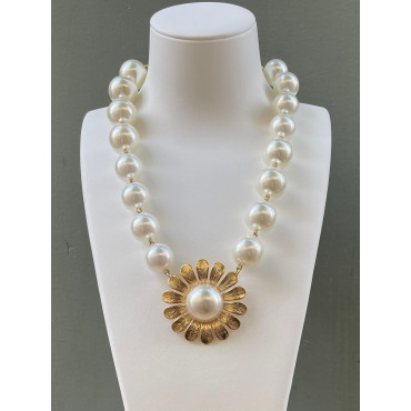 Collier MARGUERITE nacré doré - FRANCINE BRAMLI Paris