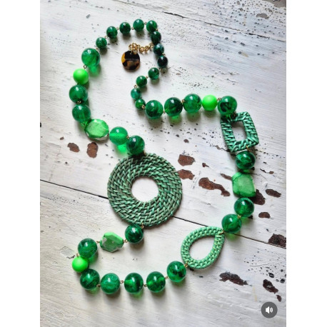 Sautoir RAPHAEL vert - FRANCINE BRAMLI PARIS collier