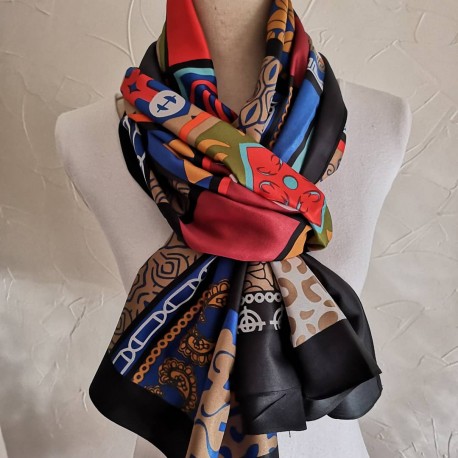 Foulard n°203 Viscose 80% - Soie 20% - 90x190 Bord Noir